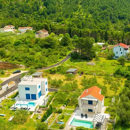 Blue Sky Holiday home *